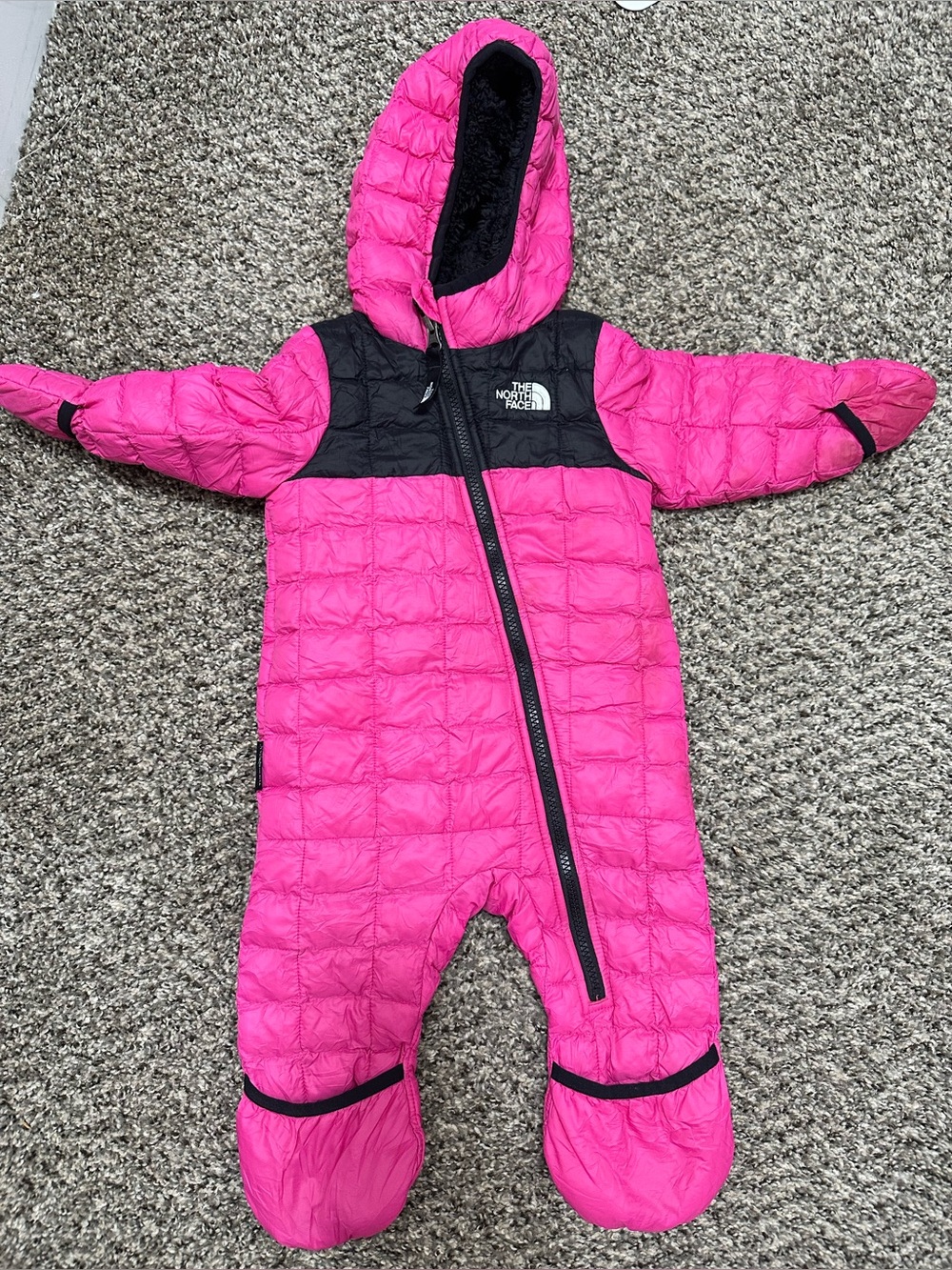 Girls The north face puffer snowsuit